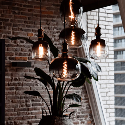 Kynda Light Calex Fitting Metaal -  'Model Peak' | Zwart
